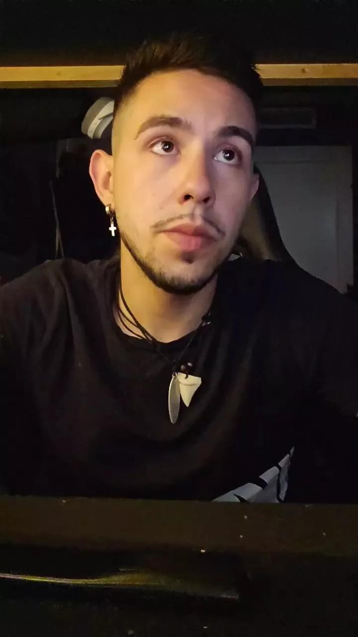 morborojo1 on Cam4 