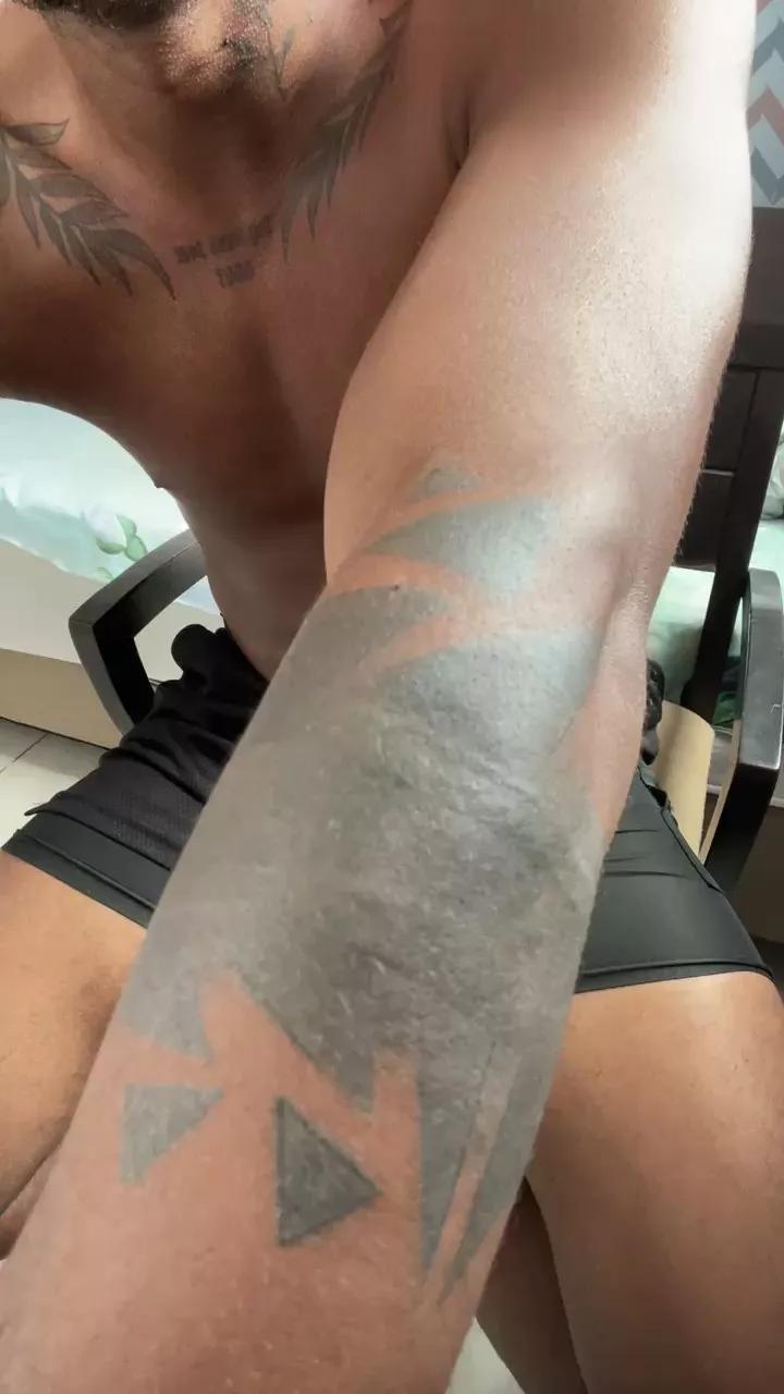 morenolongo98 on Cam4 