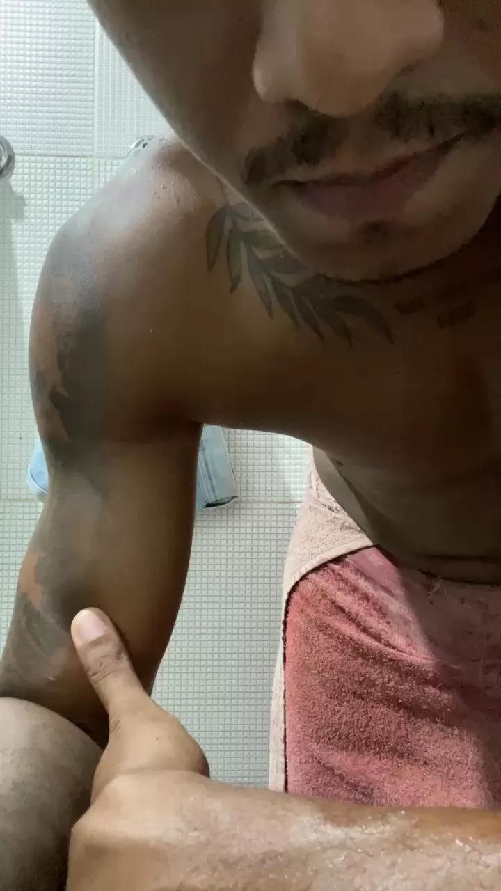 morenolongo98 on Cam4 