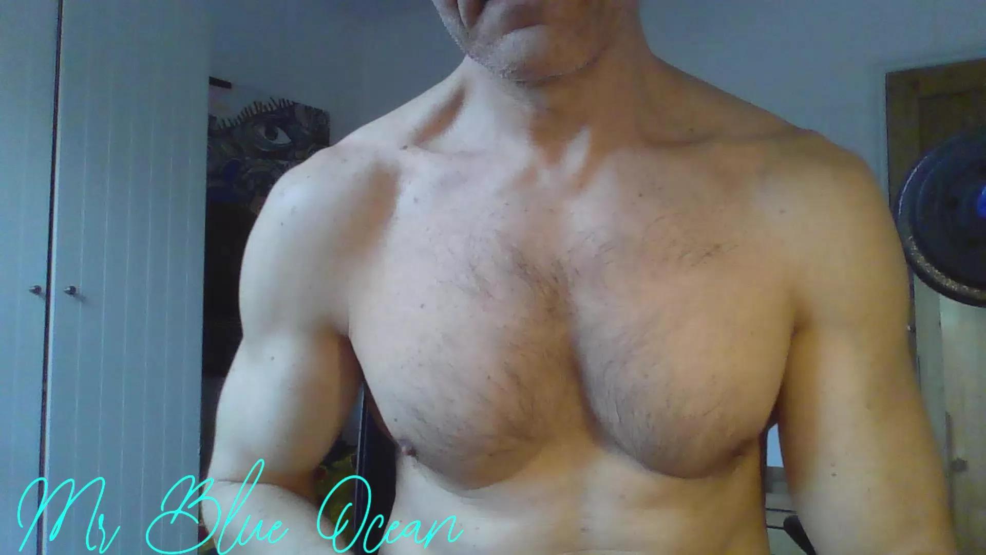 mrblueocean on Cam4 