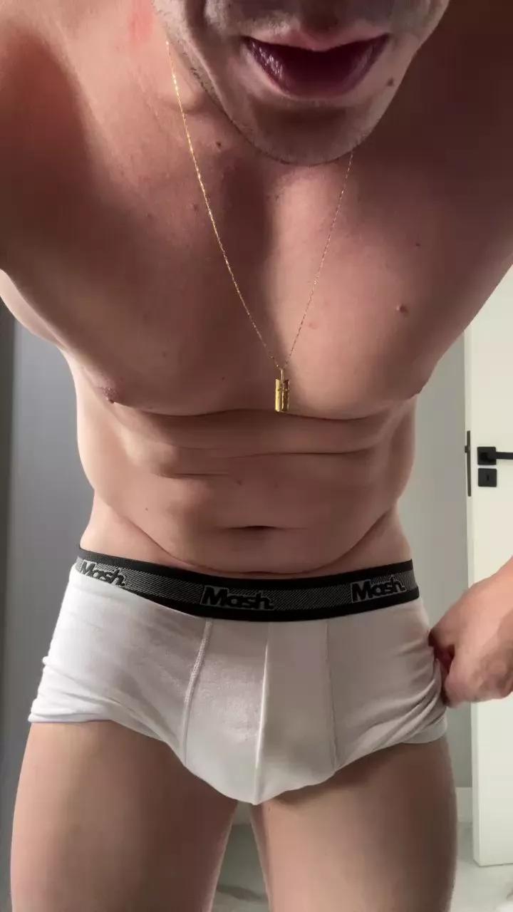 mrc_00200 on Cam4 