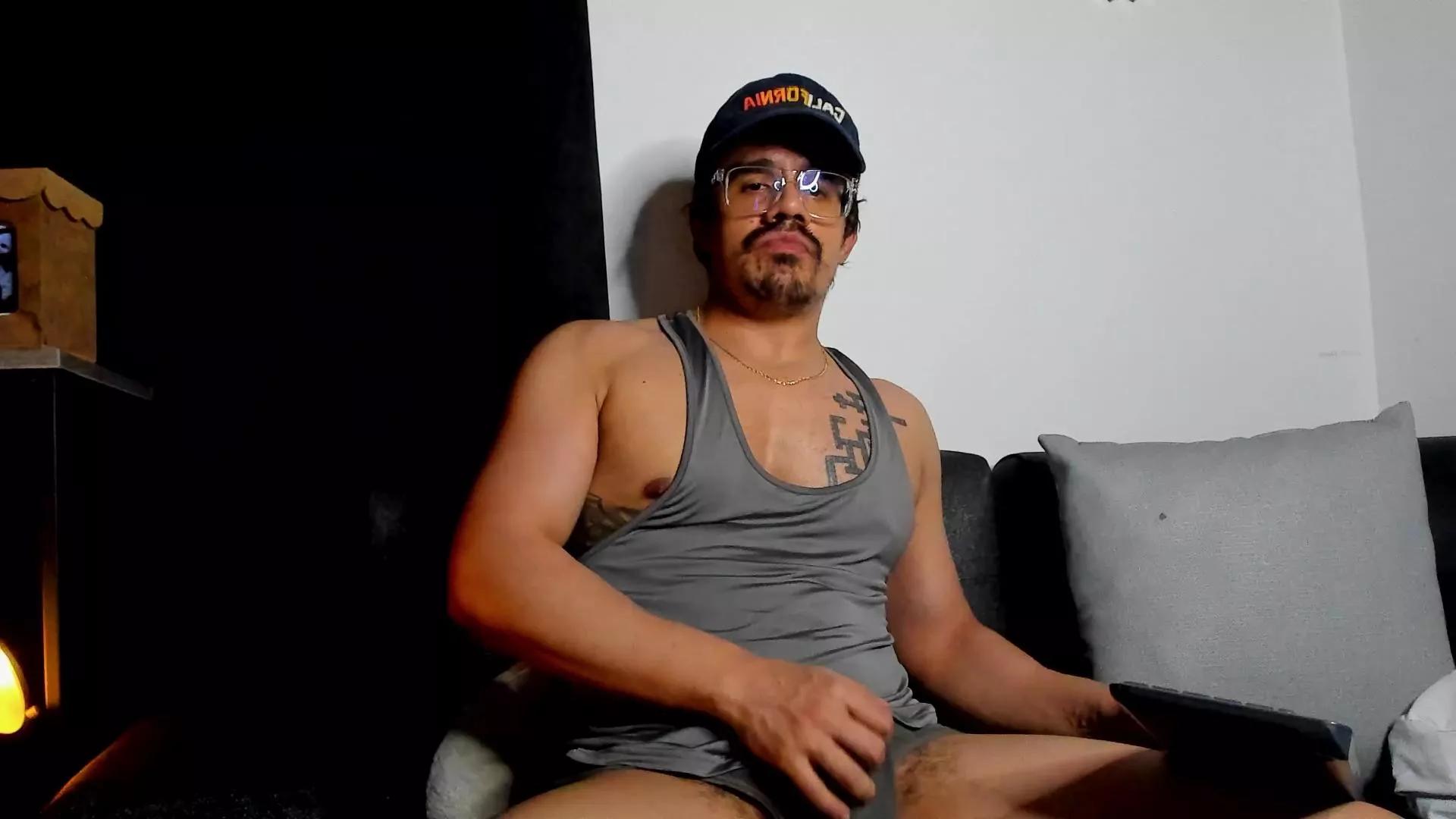 multiorgasm on Cam4 