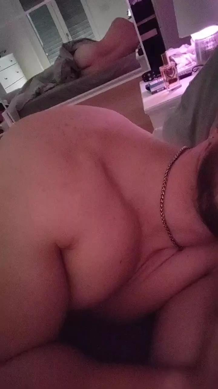 Musclexxl97 on Cam4 