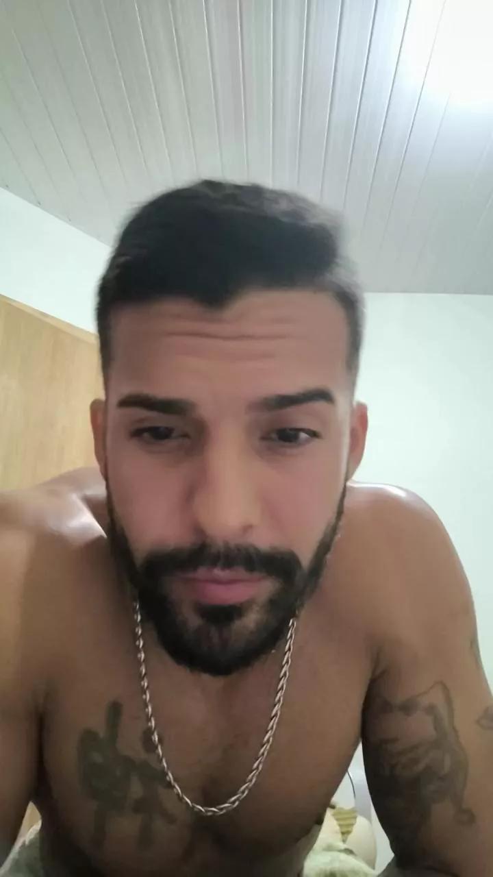 negobrack on Cam4 
