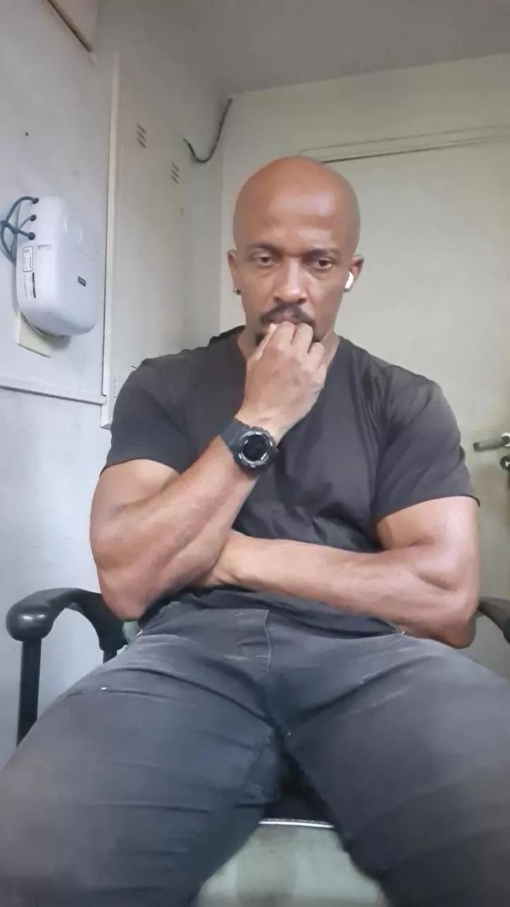 Negro1000sexy on Cam4 