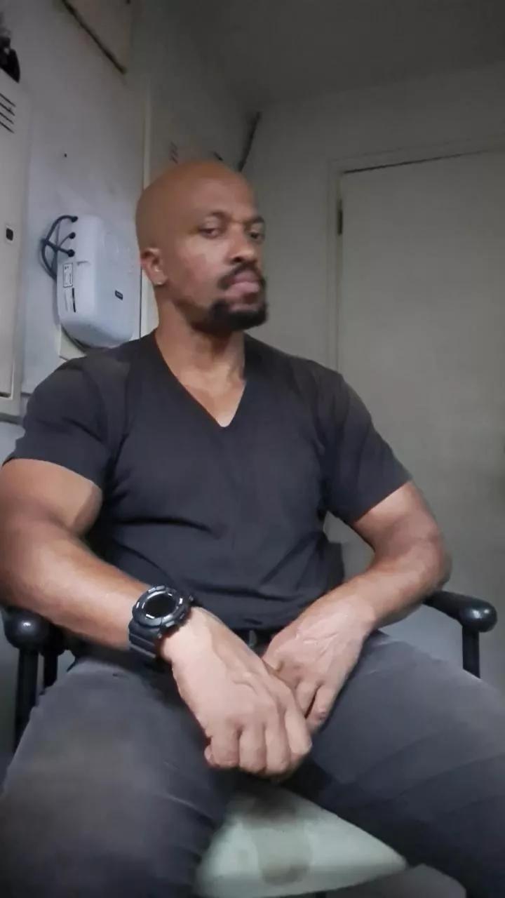 Negro1000sexy on Cam4 