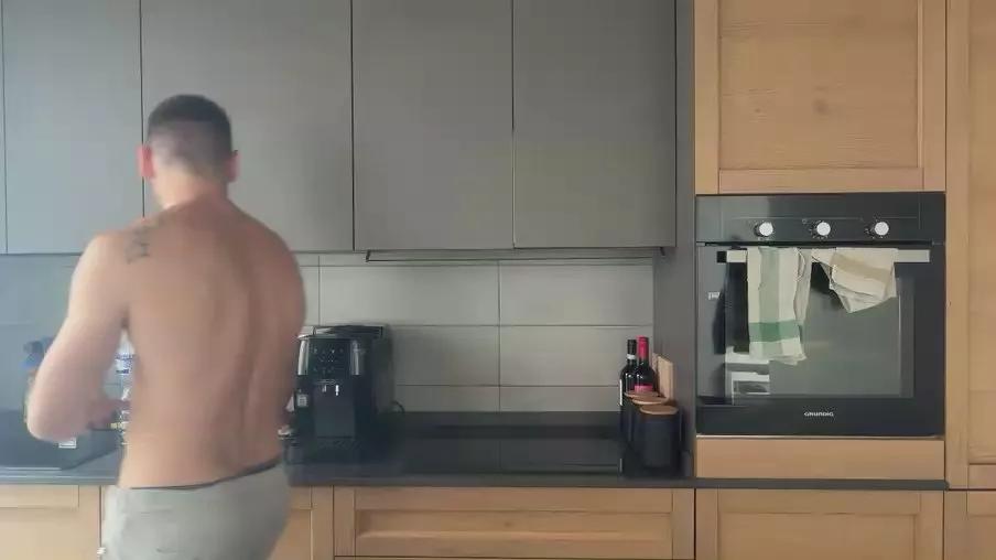 nimaxx on Cam4 
