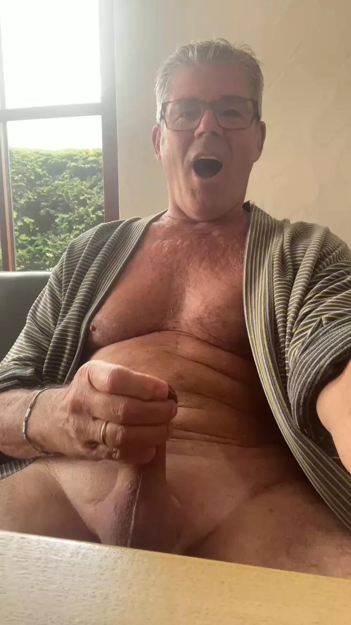 oldiehot1957 on Cam4 