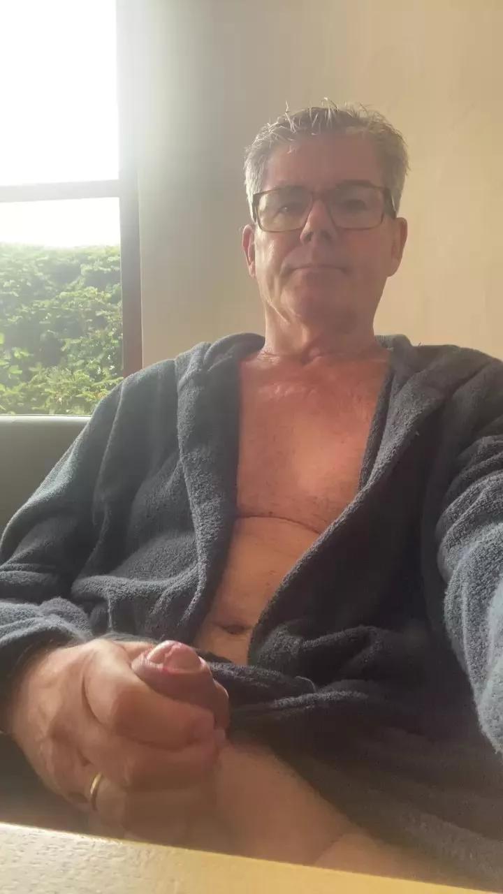 oldiehot1957 on Cam4 
