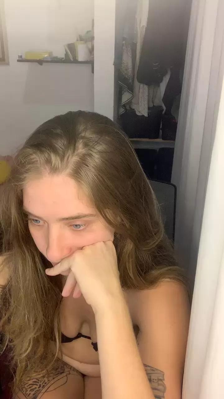 Oxeniki on Cam4 