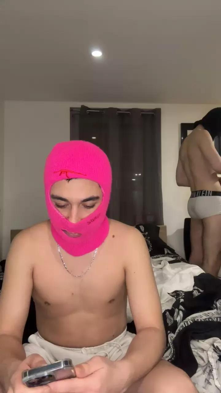 pablo2762 on Cam4 