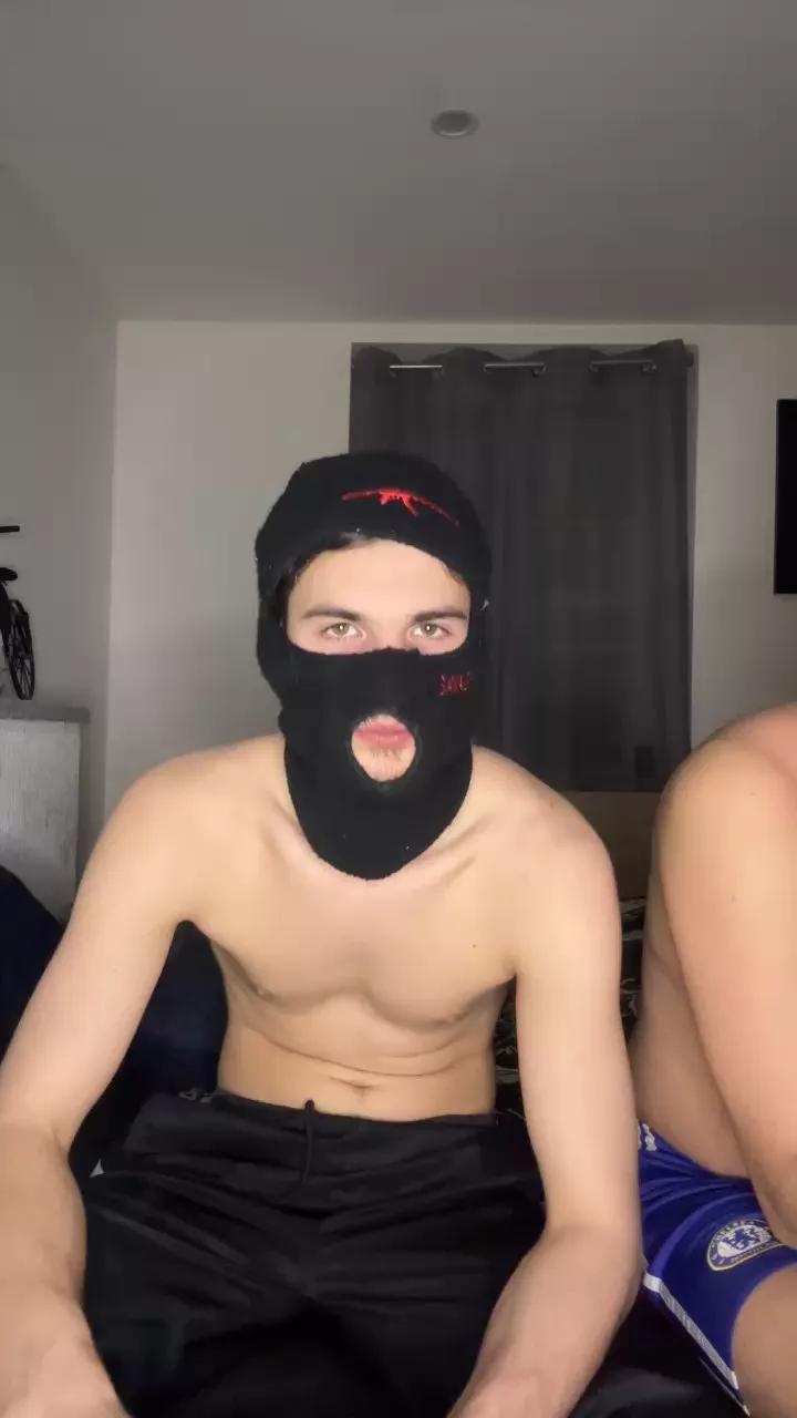 pablo2762 on Cam4 