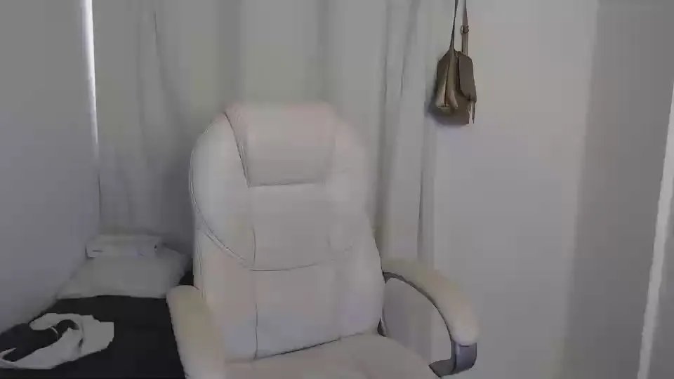 paiper_halliwey on Cam4 