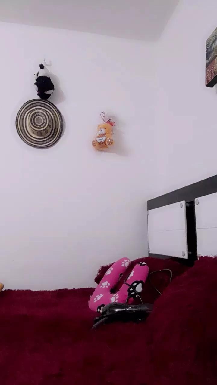 Pamela69_ on Cam4 
