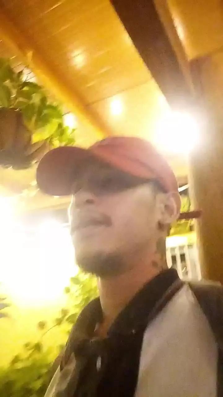 Paulophz00 on Cam4 