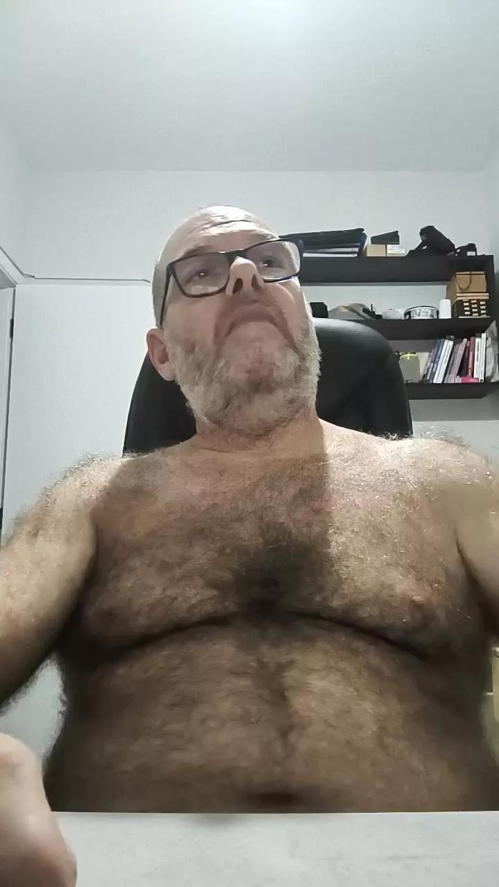 peludao3 on Cam4 