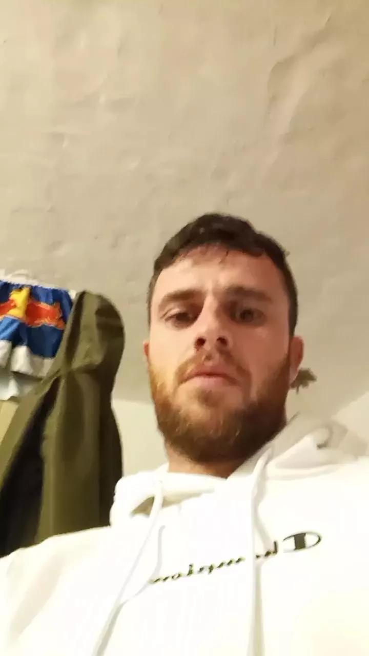 pocholo30 on Cam4 