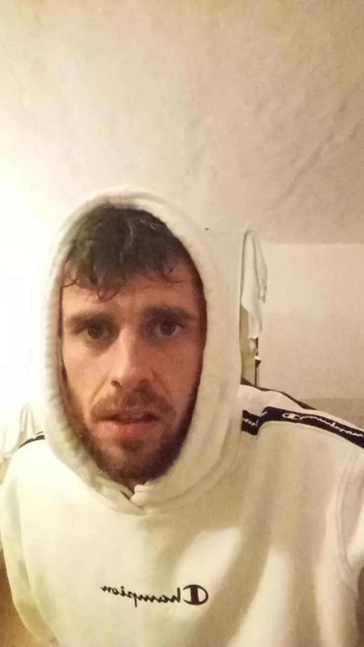 pocholo30 on Cam4 