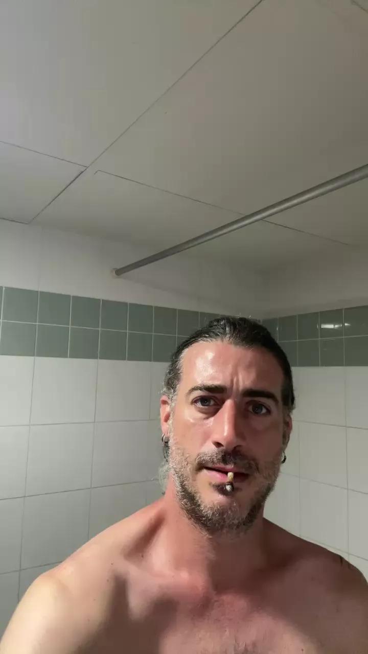 Pollon29_cm on Cam4 