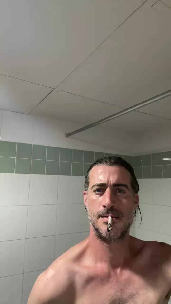 Pollon29_cm on Cam4 
