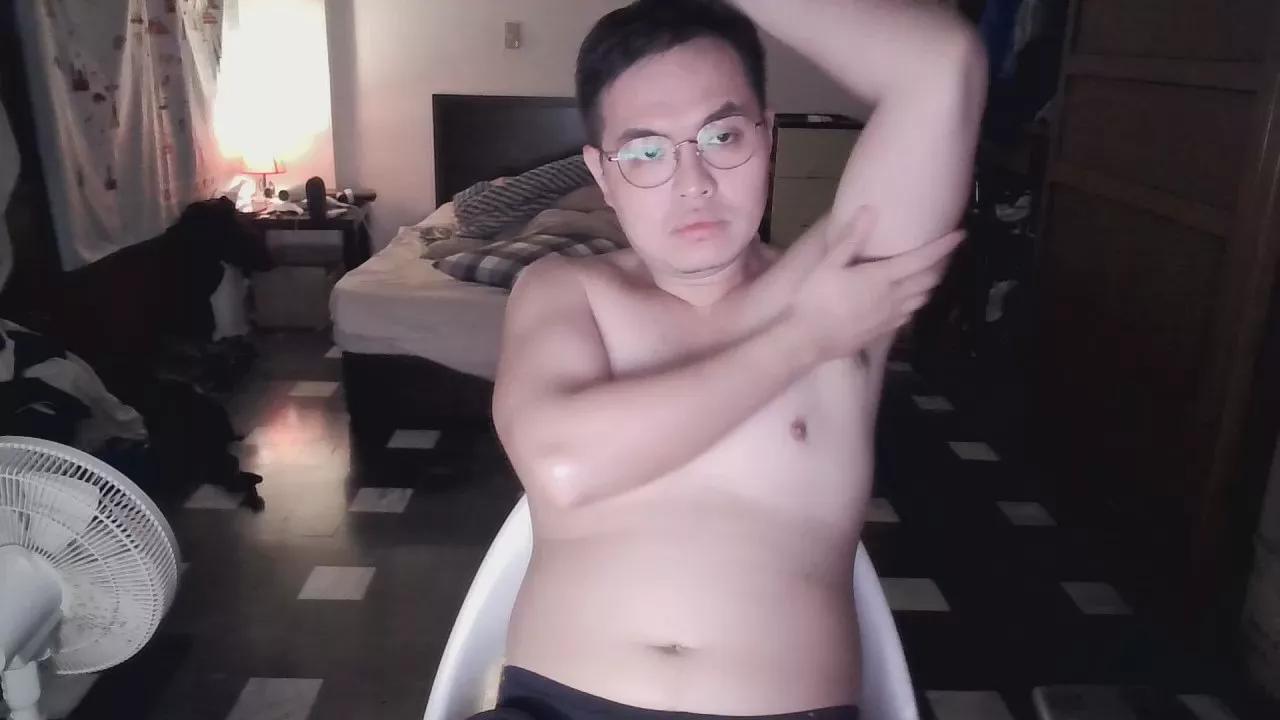 qazray on Cam4 