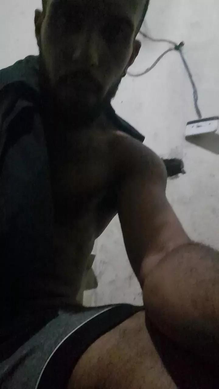 ralph2k22 on Cam4 