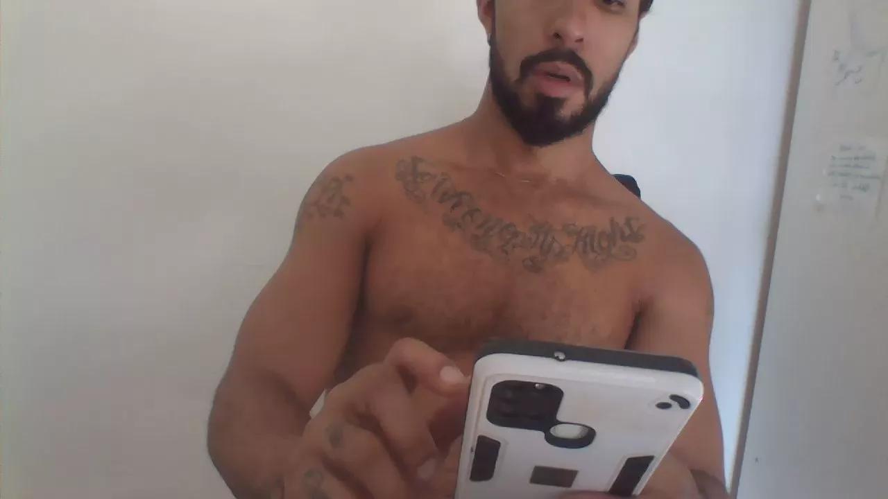 ralph2k22 on Cam4 