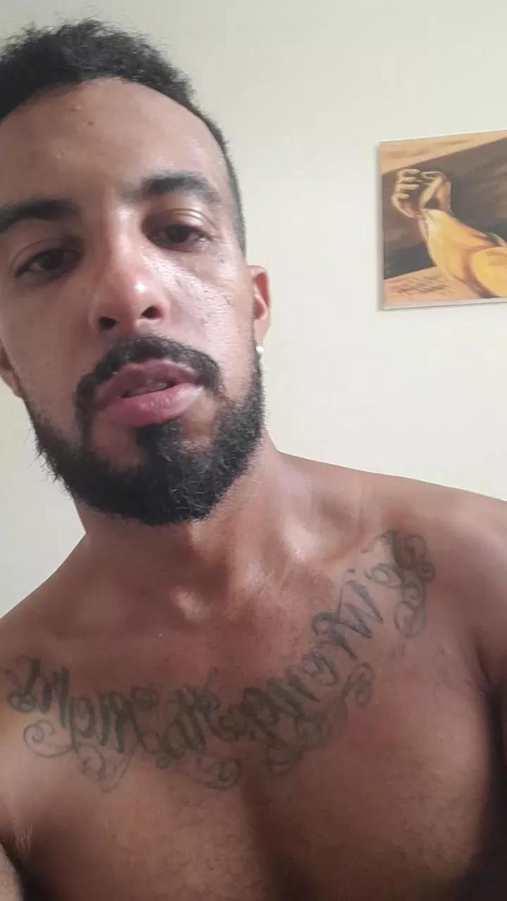 ralph2k22 on Cam4 