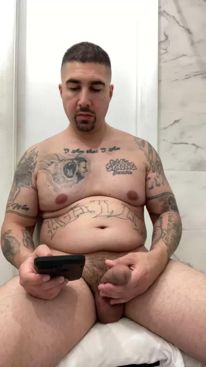 Rawhard9 on Cam4 