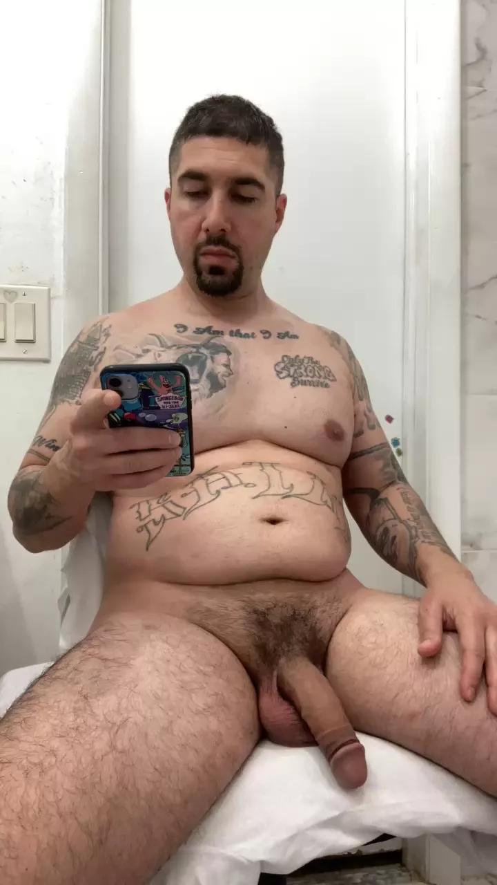 Rawhard9 on Cam4 