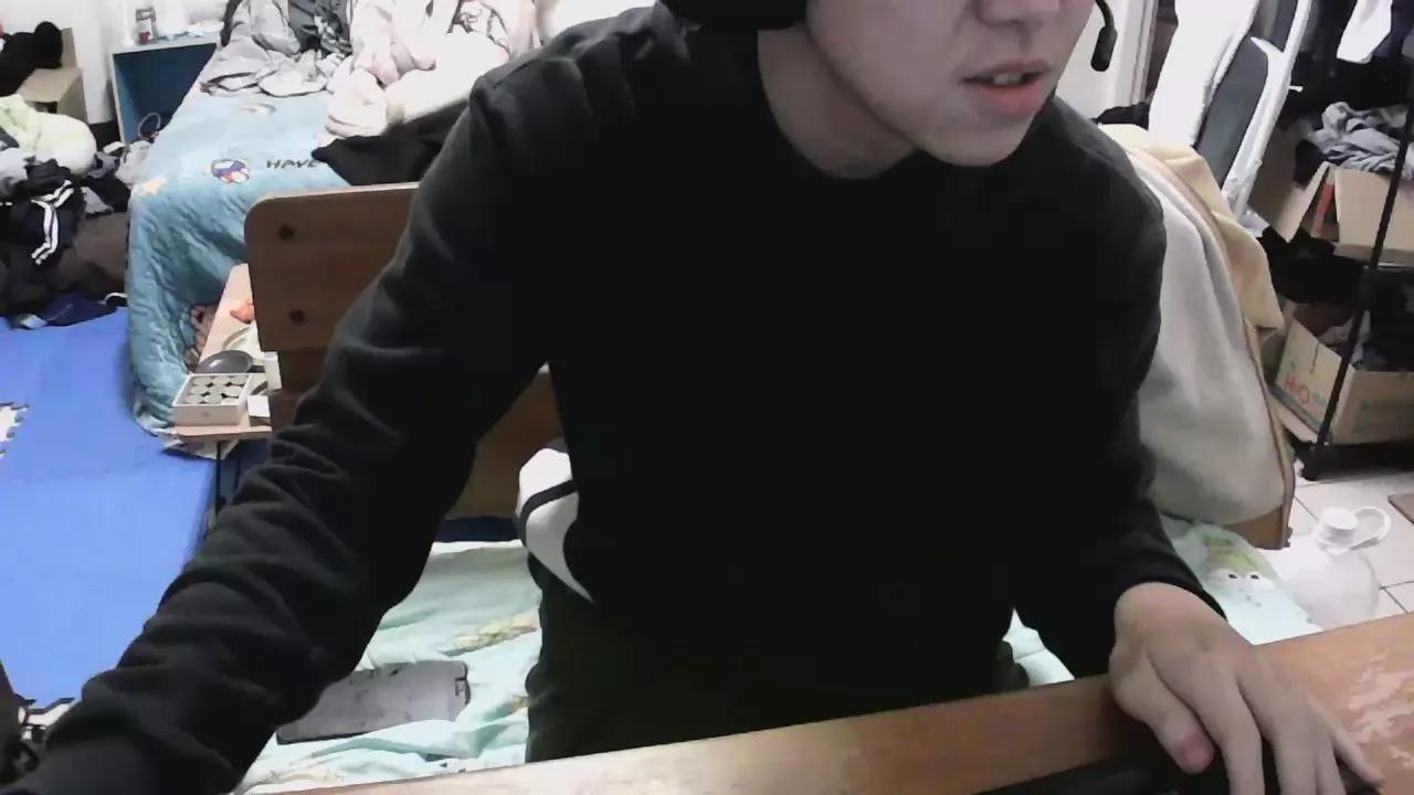 rayo220 on Cam4 