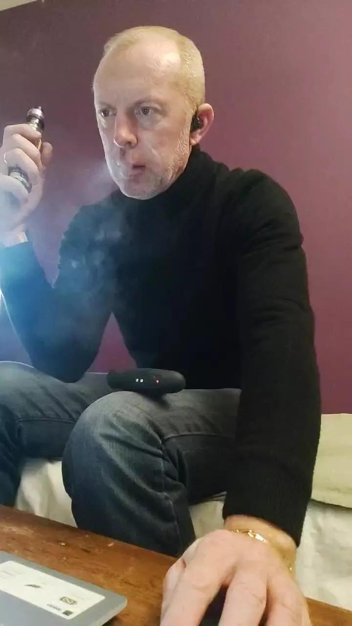 redbullxl33 on Cam4 