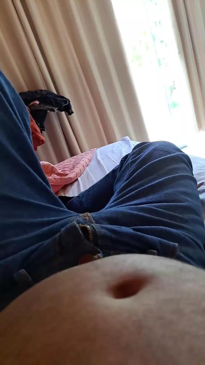 Ribeirosiebes on Cam4 
