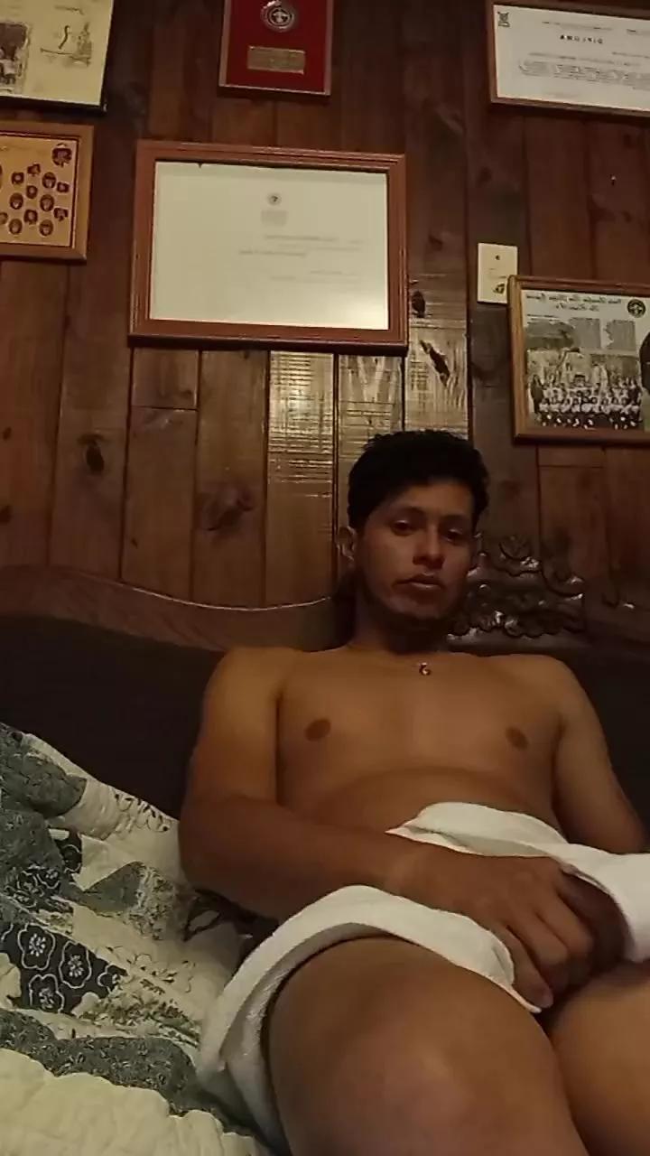 ricardo3446 on Cam4 