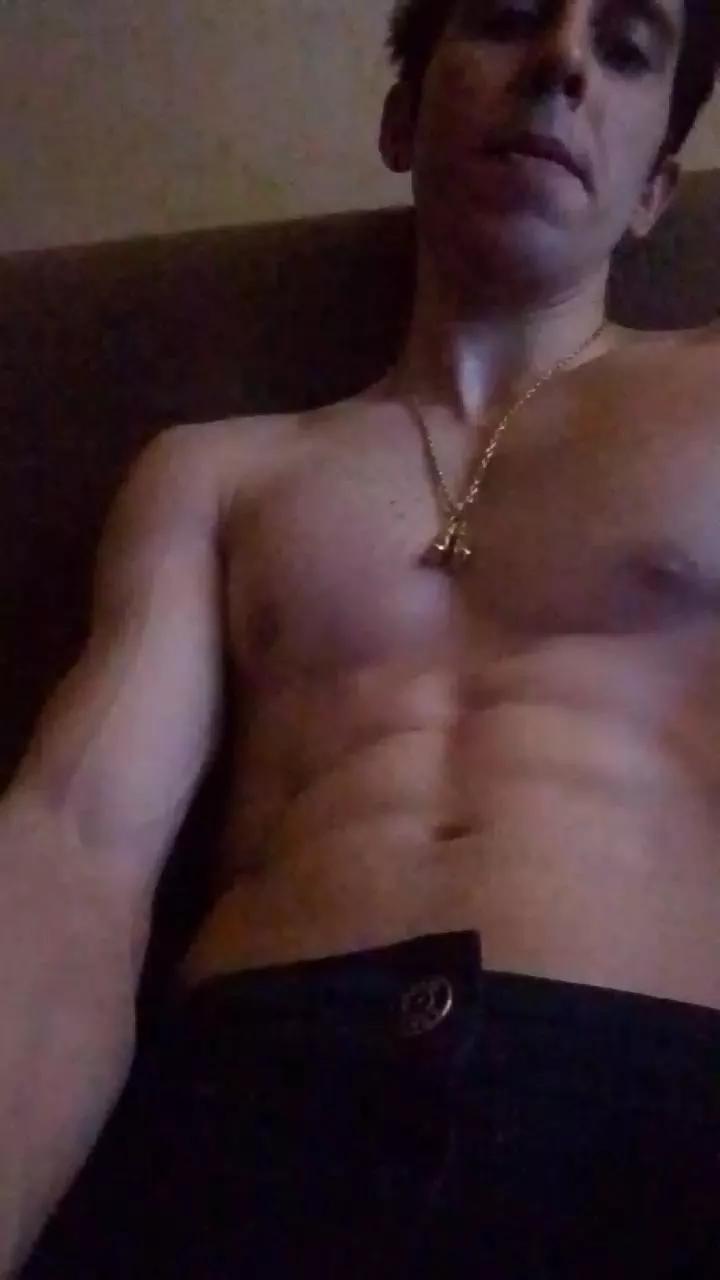 ricca_sexy on Cam4 