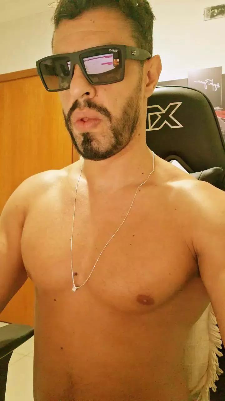Rickferrari2023 on Cam4 