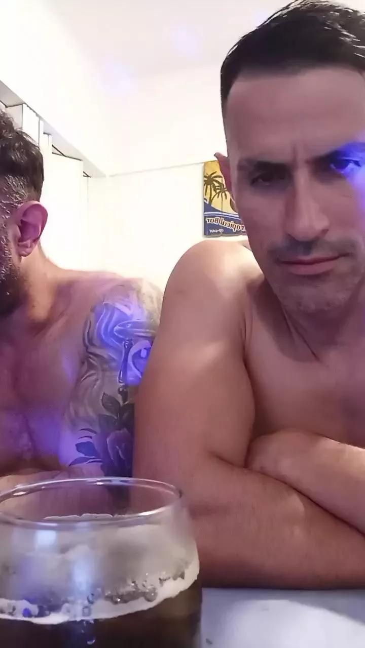 Ricoterodelsur4 on Cam4 
