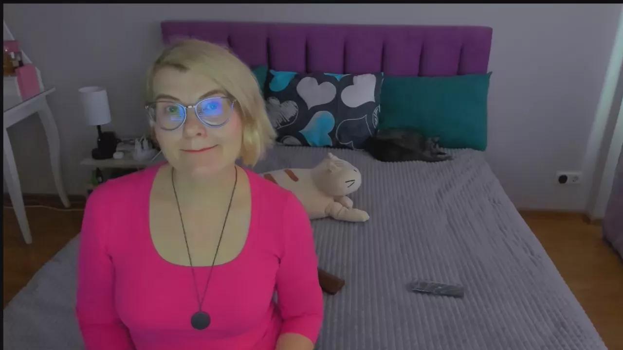 sabrinamac on Cam4 