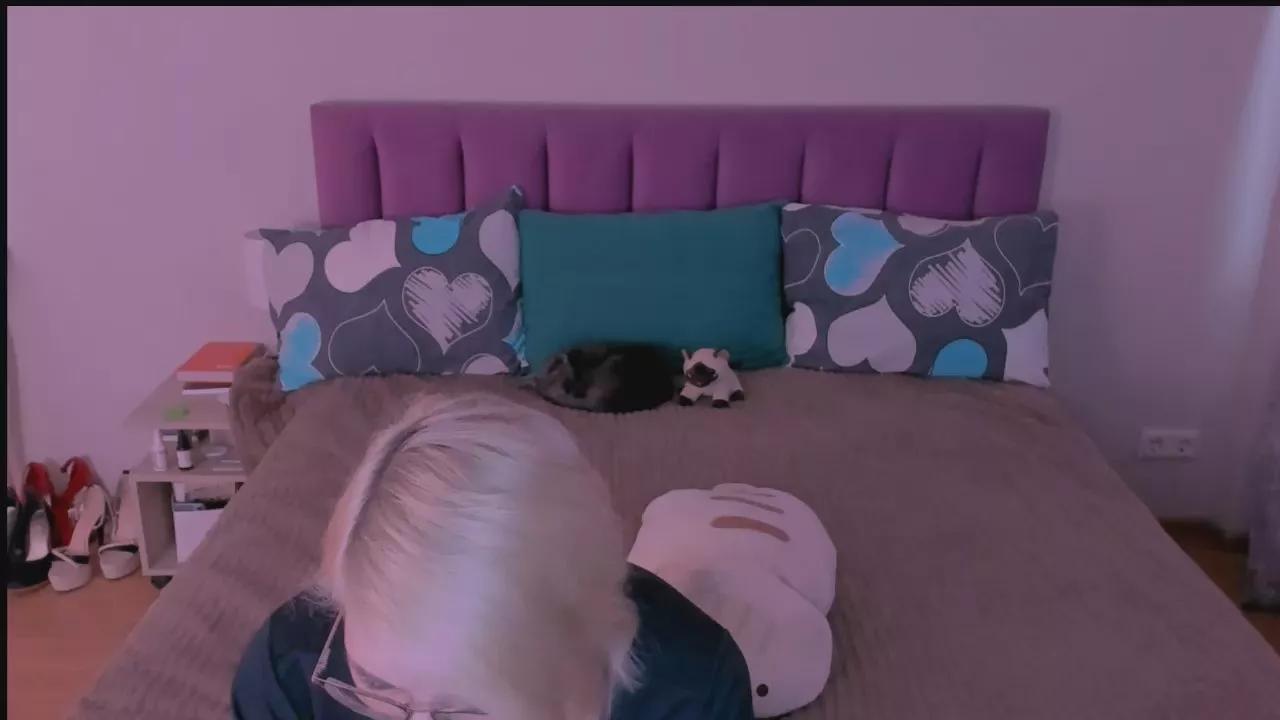 sabrinamac on Cam4 