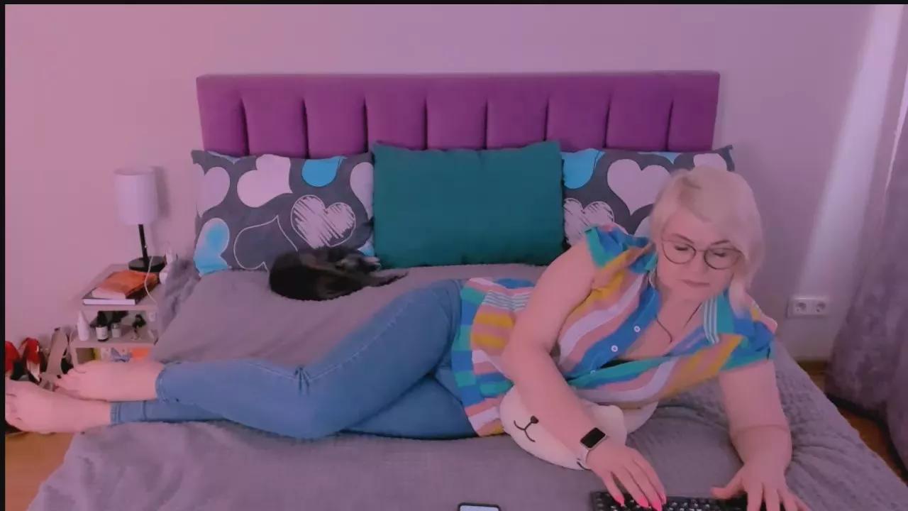 sabrinamac on Cam4 