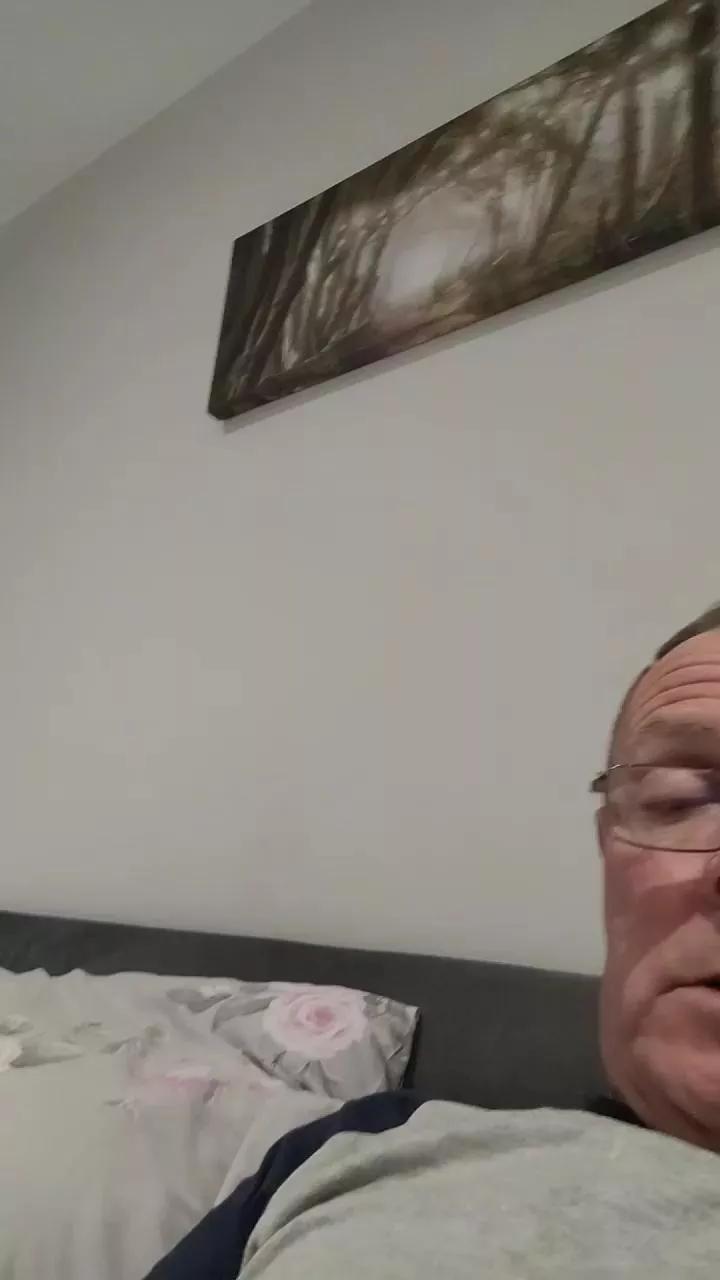Sealofapproval on Cam4 