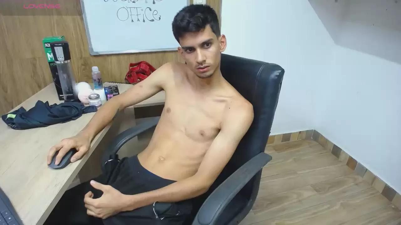 Sebalexis7 on Cam4 