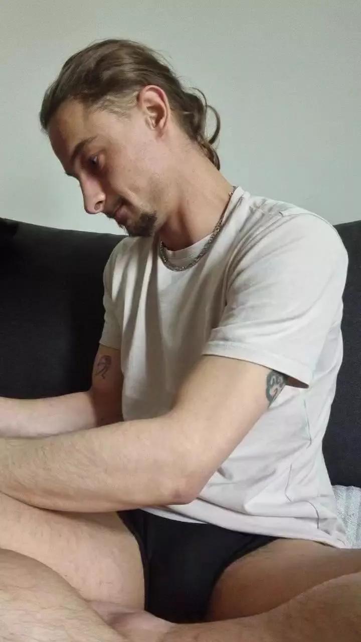 SexySayajin on Cam4 
