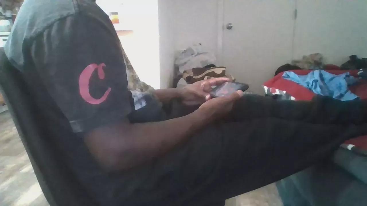 Silkworm_Piper on Cam4 