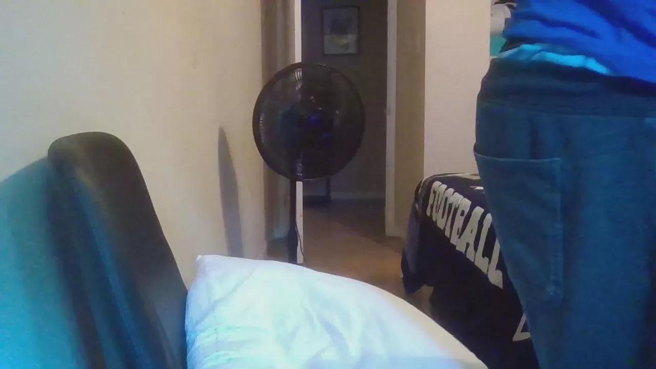 Silkworm_Piper on Cam4 
