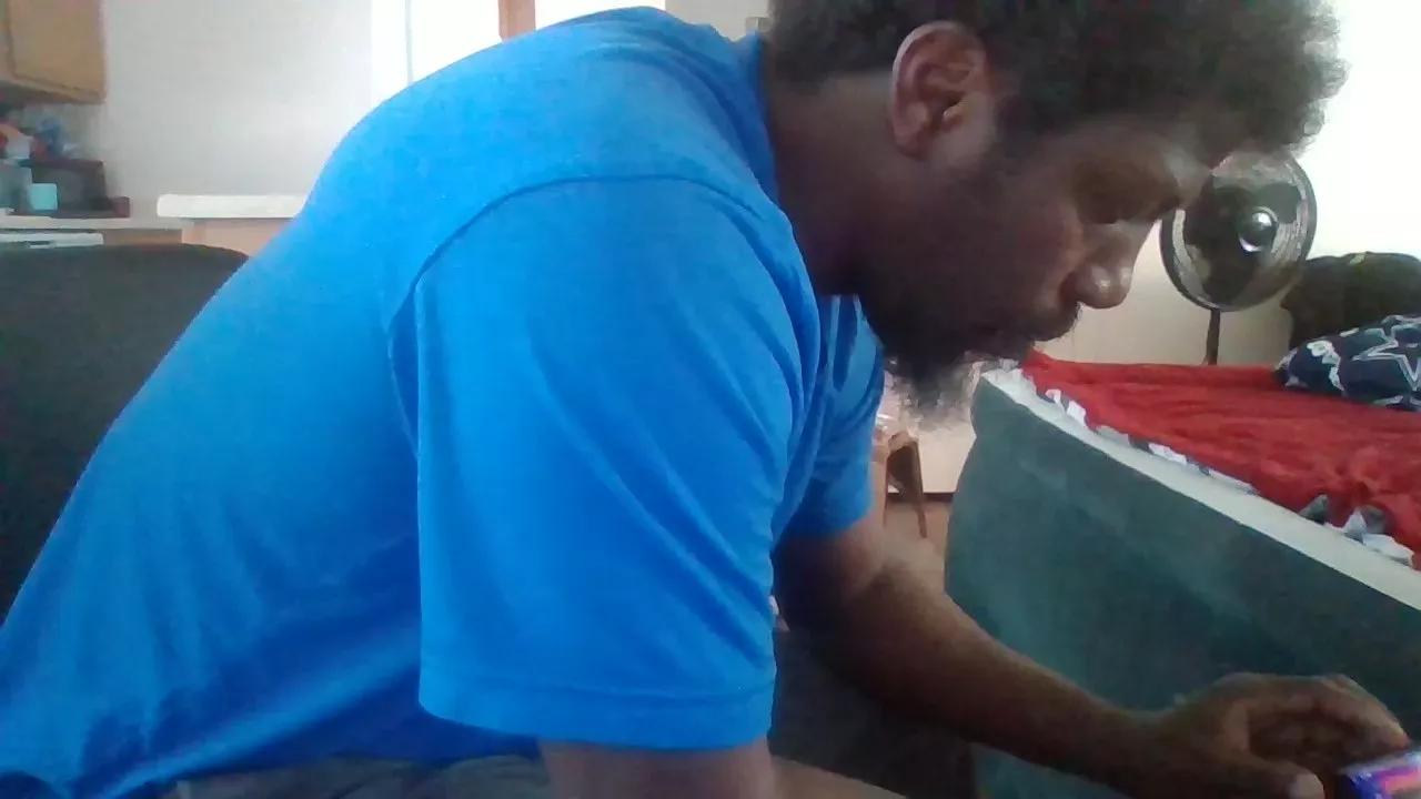 Silkworm_Piper on Cam4 