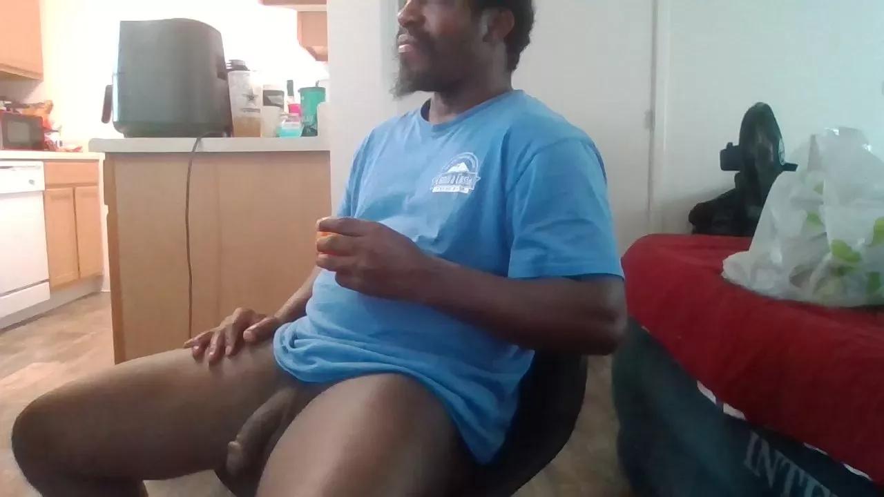 Silkworm_Piper on Cam4 