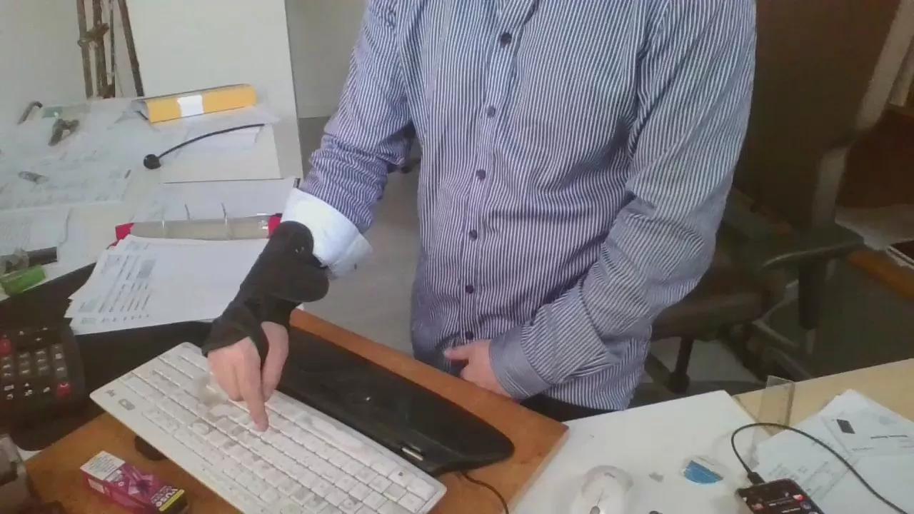 Slovotski on Cam4 