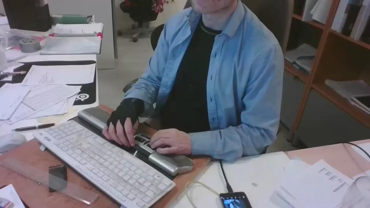 Slovotski on Cam4 