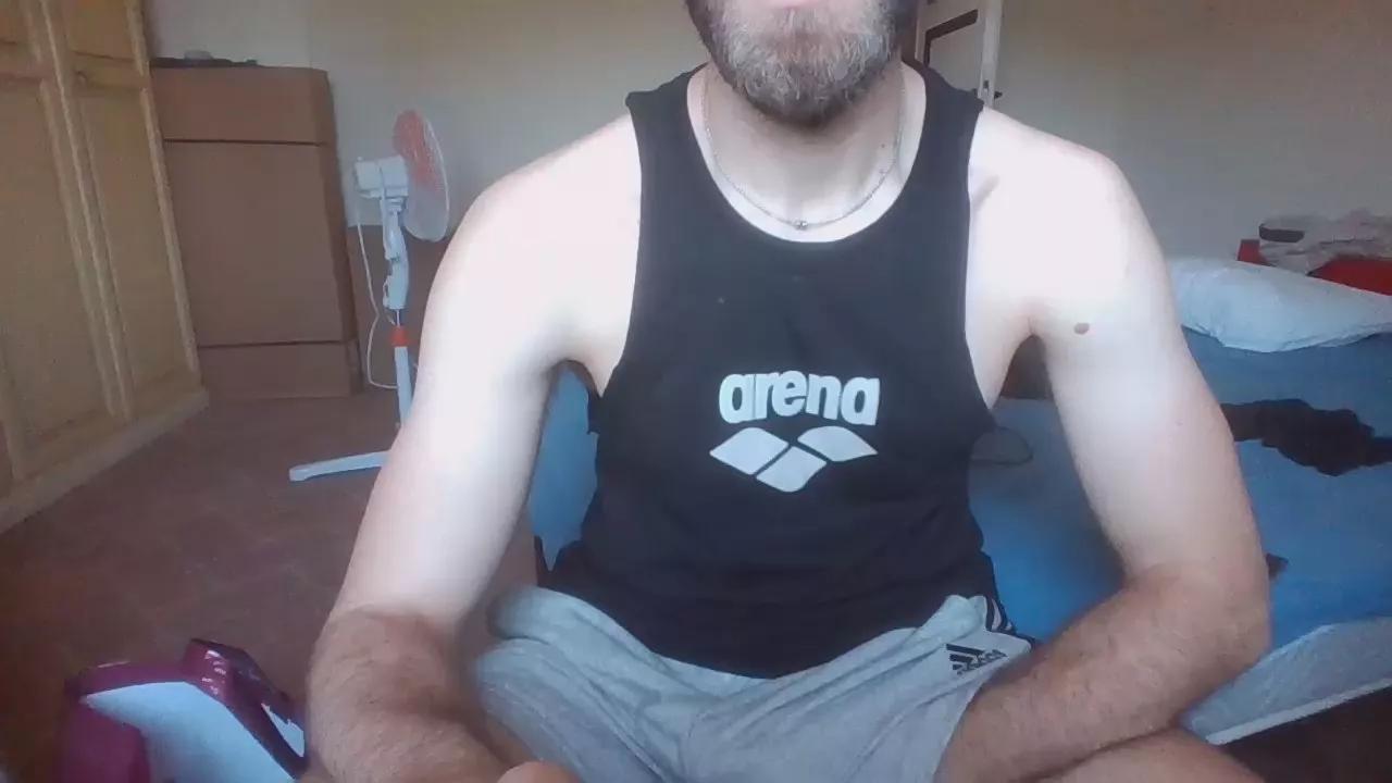 Staggatros on Cam4 